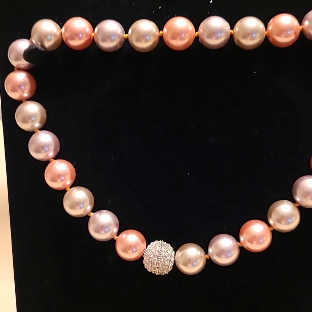 Pearl Choker
